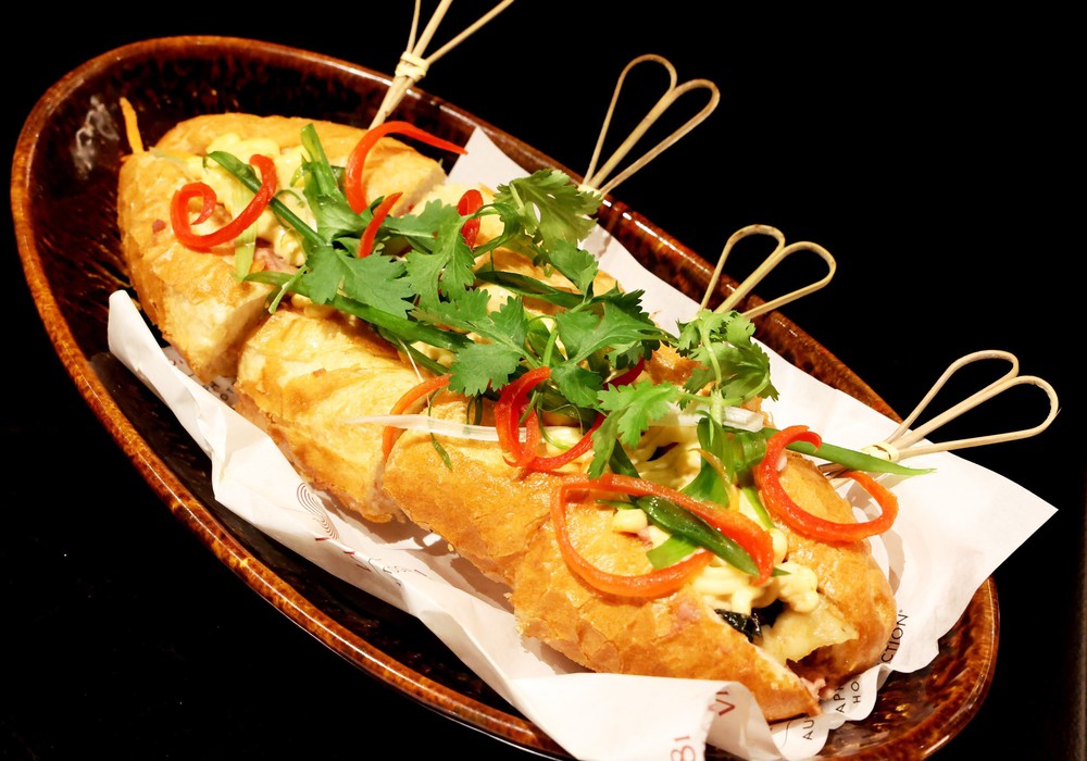 Thành phố Hồ Chí Minh là điểm đến nổi tiếng cho ẩm thực đường phố và các món ăn đa dạng - Ảnh 1. Thành phố Hồ Chí Minh là điểm đến nổi tiếng cho ẩm thực đường phố và các món ăn đa dạng - Ảnh 1.