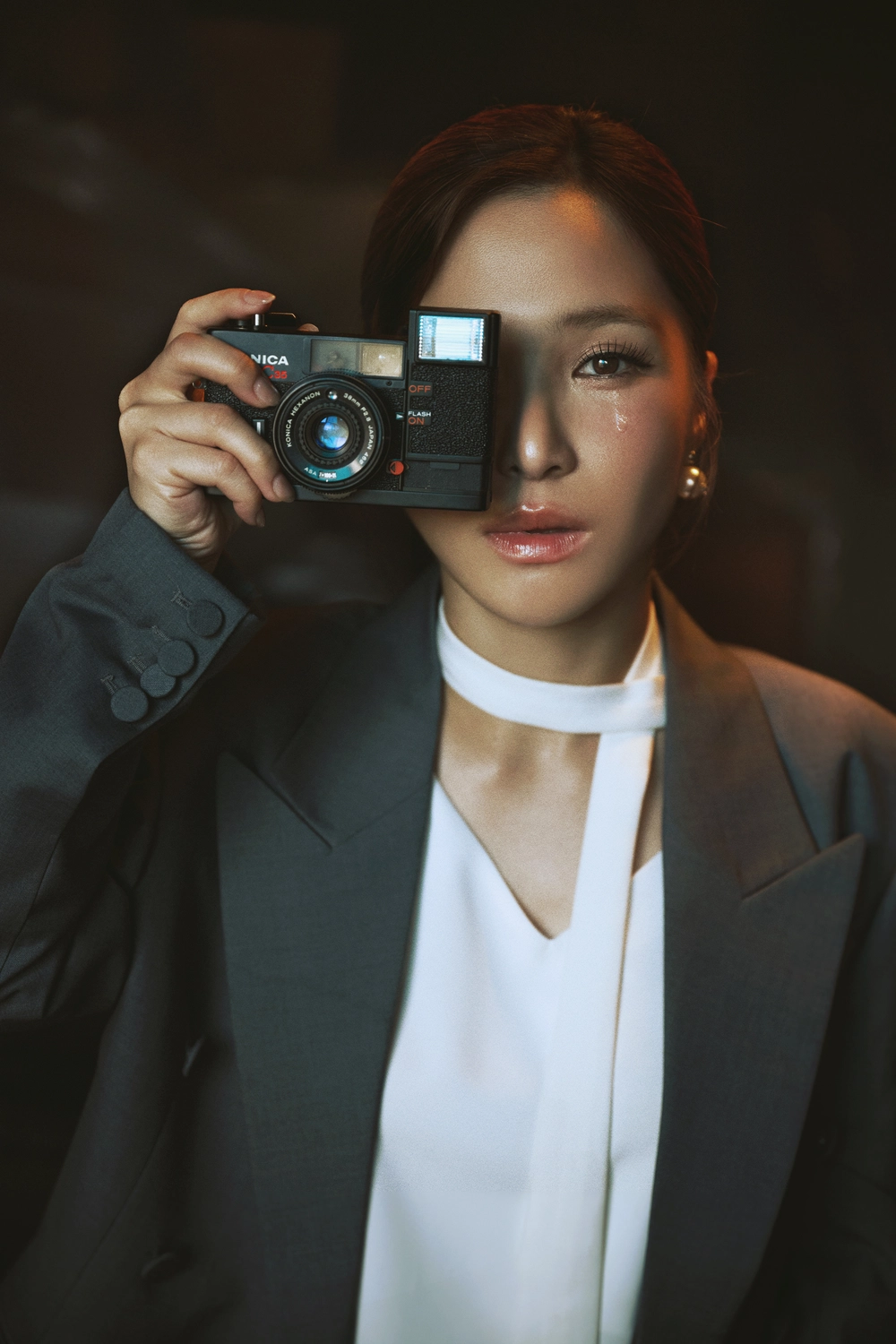 Hương Tràm trở lại với ballad cùng thông điệp "độc" nhất sự nghiệp - Ảnh 4. Hương Tràm trở lại với ballad cùng thông điệp "độc" nhất sự nghiệp - Ảnh 4.