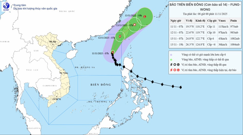 Bão số 14 tiếp tục giảm cấp, gây gió mạnh, sóng lớn trên khu vực Bắc Biển Đông - Ảnh 1. Bão số 14 tiếp tục giảm cấp, gây gió mạnh, sóng lớn trên khu vực Bắc Biển Đông - Ảnh 1.