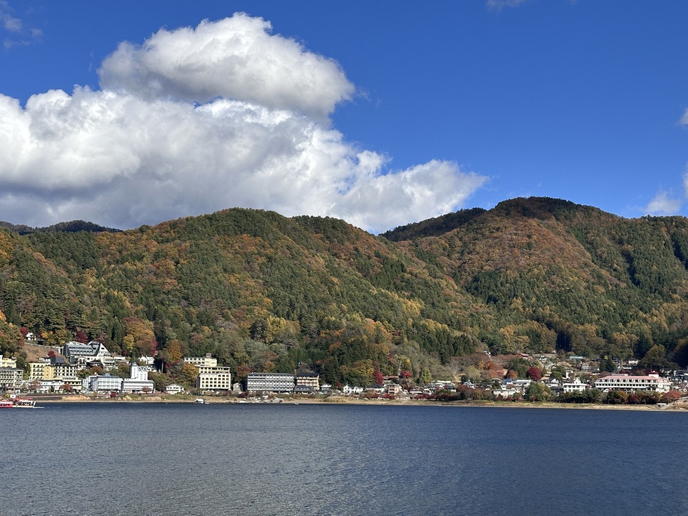 Hành trình mùa thu Phú Sĩ: Bản giao hưởng sắc màu từ Kawaguchi đến Motosu - Ảnh 3. Hành trình mùa thu Phú Sĩ: Bản giao hưởng sắc màu từ Kawaguchi đến Motosu - Ảnh 3.