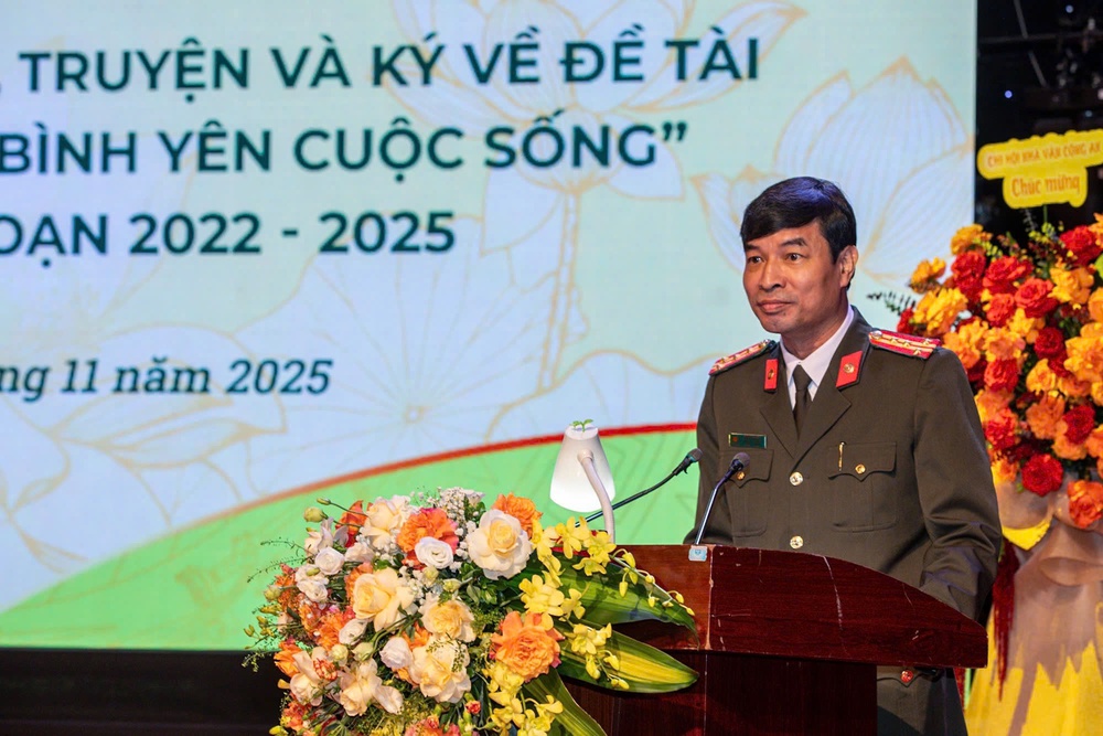 Tiểu thuyết của Dương Bình Nguyên nhận giải A của Hội Nhà văn Việt Nam và Bộ Công an - Ảnh 3.