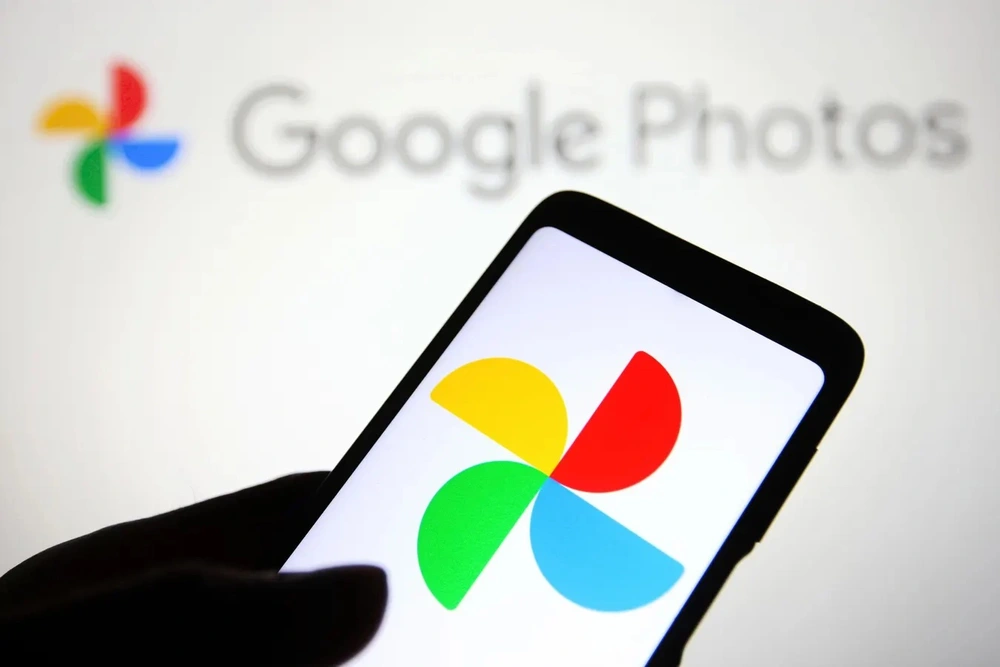 Trí tuệ nhân tạo: Google ra mắt loạt tính năng AI mới cho Google Photos - Ảnh 1.
