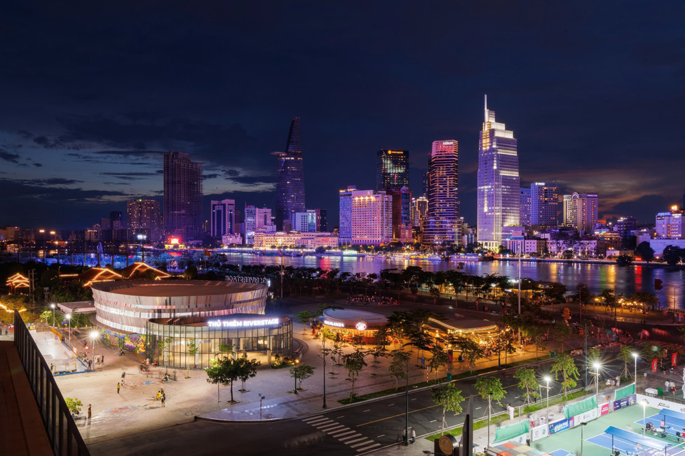 Không gian ven sông - Xu hướng mới cho sự kiện cao cấp & nghệ thuật biểu diễn - Ảnh 1.