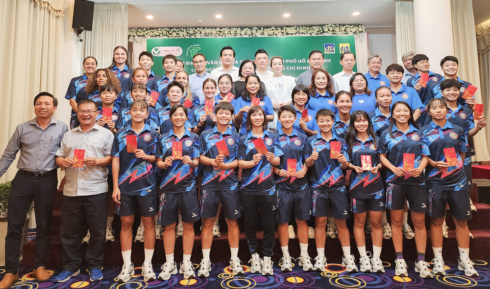 Đối thủ hiểu rõ Huỳnh Như, HLV Kim Chi không đăng ký trực tiếp dẫn dắt CLB nữ TP.HCM ở giải châu Á - Ảnh 3. Đối thủ hiểu rõ Huỳnh Như, HLV Kim Chi không đăng ký trực tiếp dẫn dắt CLB nữ TP.HCM ở giải châu Á - Ảnh 3.