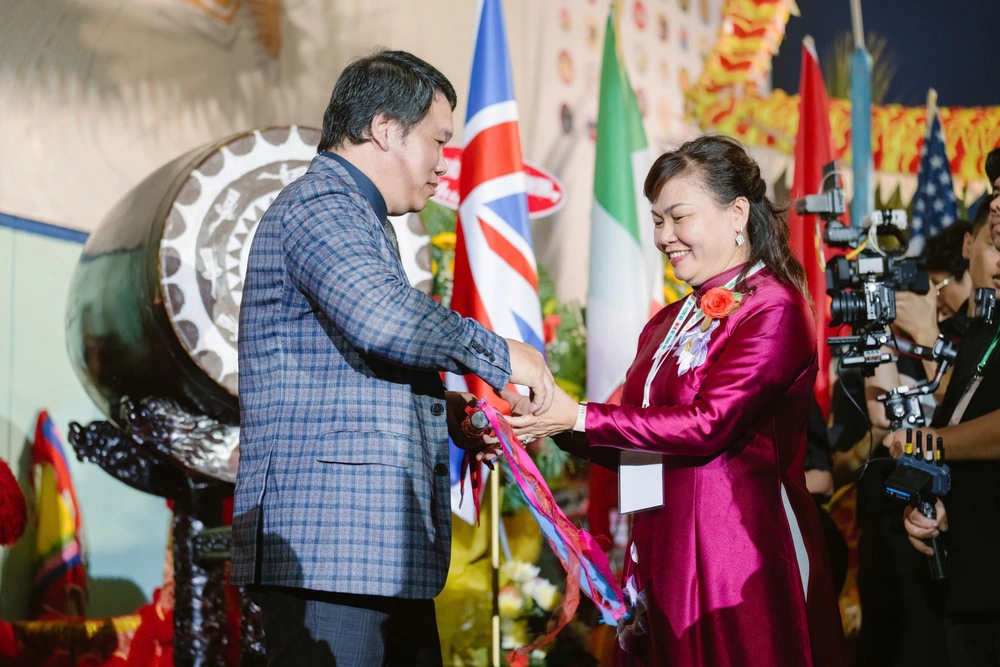 Võ cổ truyền TPHCM bước sang trang sử mới - Ảnh 5. Võ cổ truyền TPHCM bước sang trang sử mới - Ảnh 5.