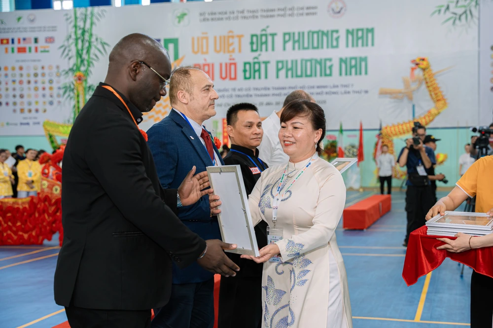 Võ cổ truyền TPHCM bước sang trang sử mới - Ảnh 6. Võ cổ truyền TPHCM bước sang trang sử mới - Ảnh 6.