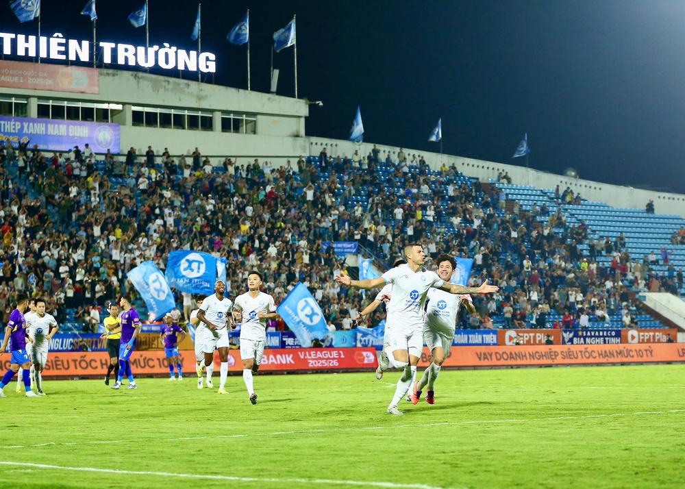 Người quan sát: Tại sao &quot;chảo lửa&quot; Thiên Trường hạ nhiệt? - Ảnh 1.