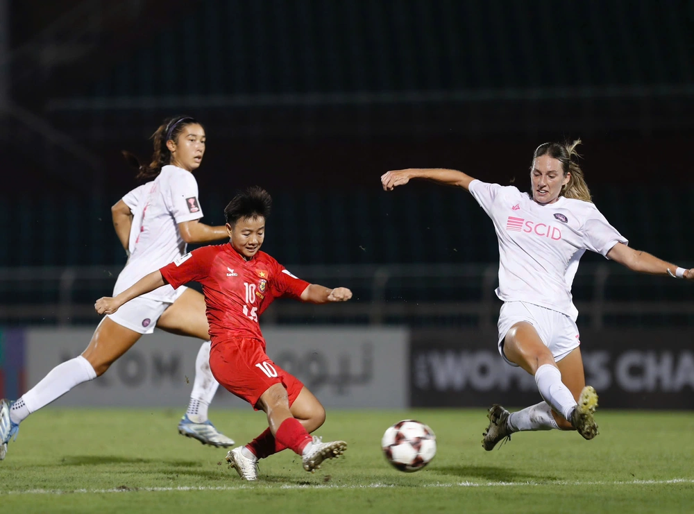 Huỳnh Như tỏa sáng với siêu phẩm, CLB nữ TP.HCM thắng thuyết phục ở giải đấu hàng đầu châu lục - Ảnh 1.