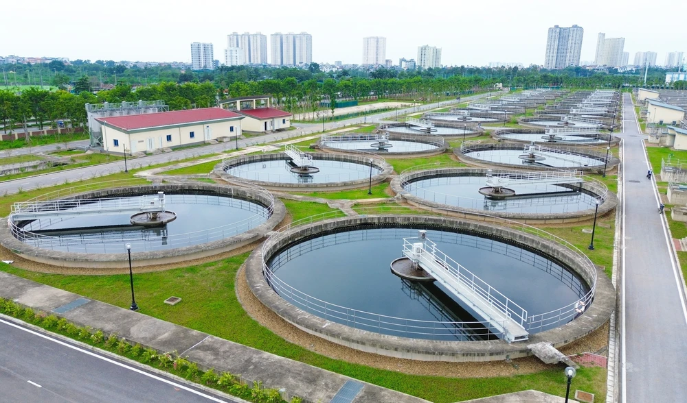 Hà Nội: Hơn 4.665 tỷ đồng chỉnh trang, tái thiết công viên tuyến hai bên sông Tô Lịch - Ảnh 6. Hà Nội: Hơn 4.665 tỷ đồng chỉnh trang, tái thiết công viên tuyến hai bên sông Tô Lịch - Ảnh 6.