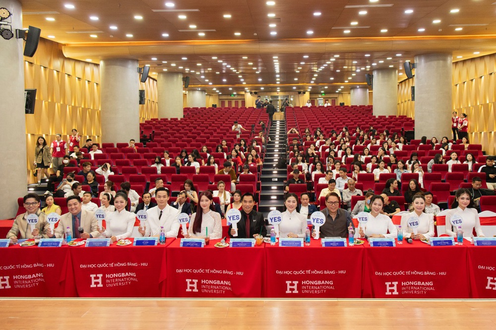 Casting khu vực miền Nam Hoa hậu Sinh viên Hòa bình Việt Nam 2025 - Ảnh 2. Casting khu vực miền Nam Hoa hậu Sinh viên Hòa bình Việt Nam 2025 - Ảnh 2.