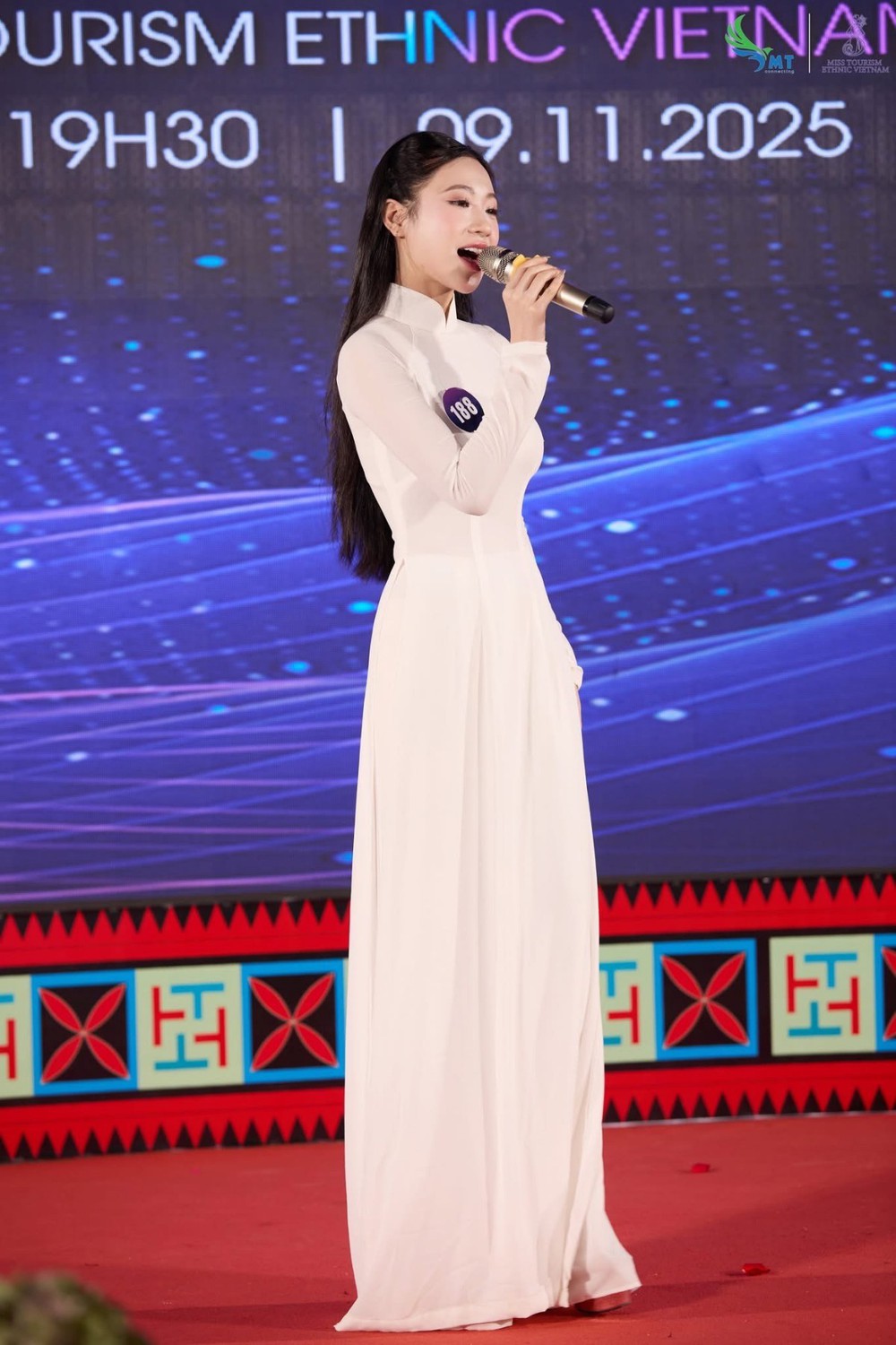 Dương Thị Thanh Trúc: Nàng thơ của nhiều BST, cộng tác tại Đài truyền hình Việt Nam - Ảnh 3.