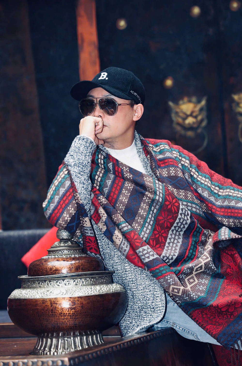 Vạn Nguyễn: Người Việt đầu tiên được vinh danh "Đạo diễn vì sứ mệnh bảo tồn giá trị văn hóa UNESCO 2025" - Ảnh 4. Vạn Nguyễn: Người Việt đầu tiên được vinh danh "Đạo diễn vì sứ mệnh bảo tồn giá trị văn hóa UNESCO 2025" - Ảnh 4.