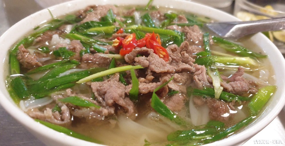 Quảng bá phở và văn hóa ẩm thực Việt Nam ra khắp châu Âu - Ảnh 2.