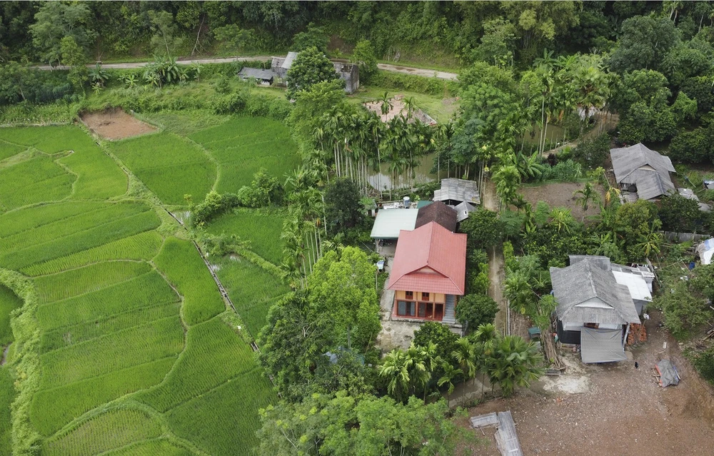 Xóm Mường cổ Lũy Ải - bản giao hưởng của di sản văn hóa và du lịch - Ảnh 3.