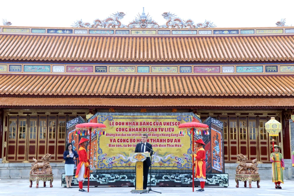 Trưởng đại diện UNESCO: Tin tưởng Việt Nam sẽ tiếp tục là một tiếng nói của đối thoại, hòa bình và sáng tạo - Ảnh 2. Trưởng đại diện UNESCO: Tin tưởng Việt Nam sẽ tiếp tục là một tiếng nói của đối thoại, hòa bình và sáng tạo - Ảnh 2.