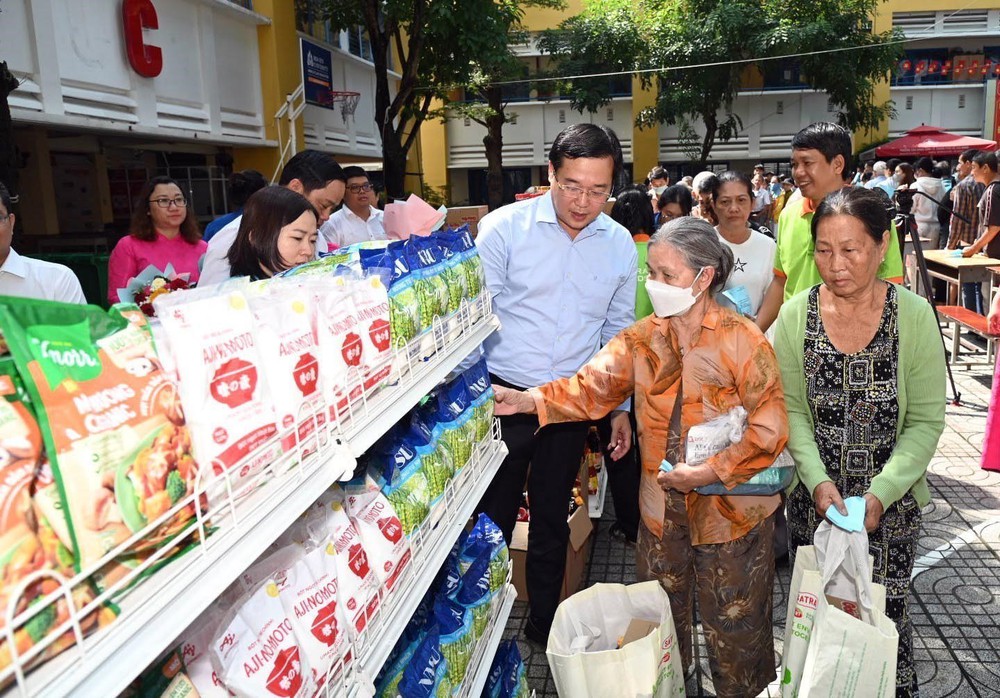 95 năm Ngày truyền thống Mặt trận Tổ quốc Việt Nam: Biểu tượng sáng ngời của khối đại đoàn kết toàn dân tộc - Ảnh 3.