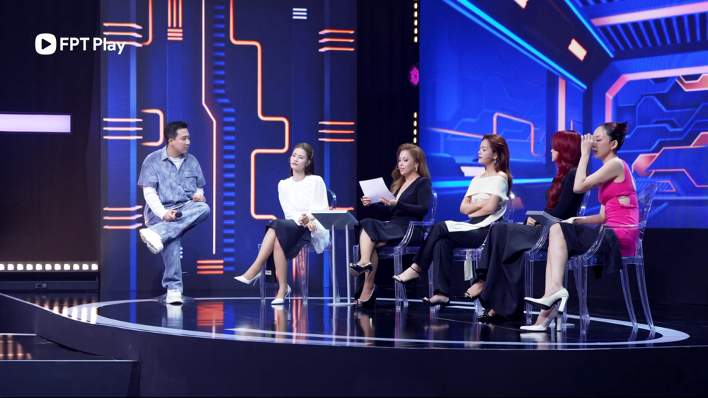 “A.I là ai?” Tập 4: Đông Nhi đụng độ “song trùng của song trùng” - Ảnh 4. “A.I là ai?” Tập 4: Đông Nhi đụng độ “song trùng của song trùng” - Ảnh 4.