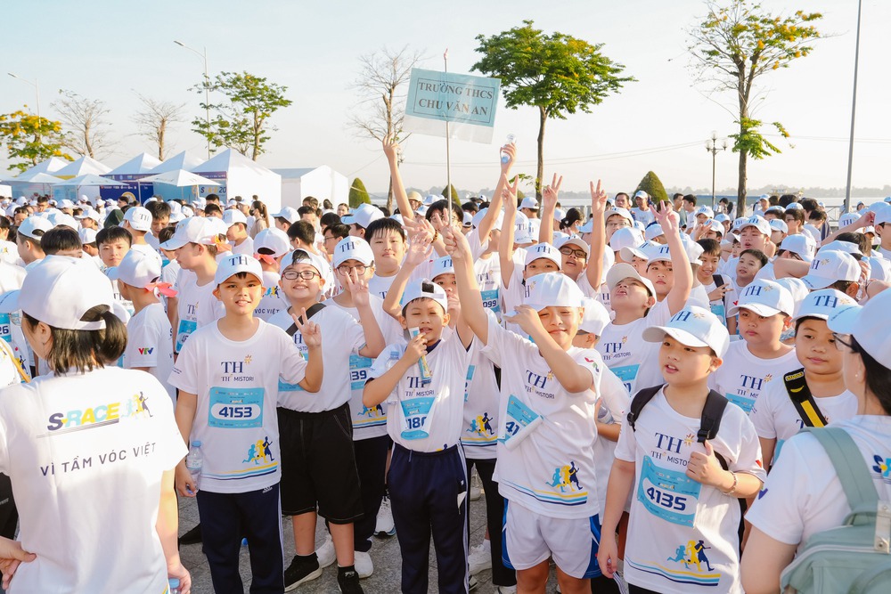 Hơn 10.000 người tham dự S-Race Cần Thơ 2025 - Ảnh 1. Hơn 10.000 người tham dự S-Race Cần Thơ 2025 - Ảnh 1.