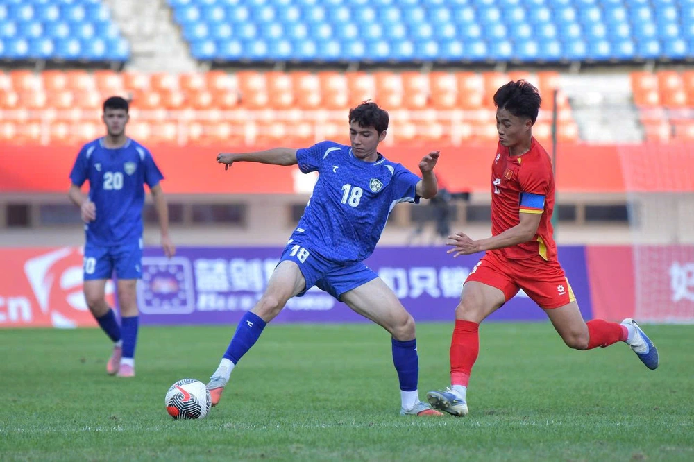 U22 Việt Nam mất mạch bất bại và bài học quý giá trước hành trình SEA Games 33 - Ảnh 1. U22 Việt Nam mất mạch bất bại và bài học quý giá trước hành trình SEA Games 33 - Ảnh 1.