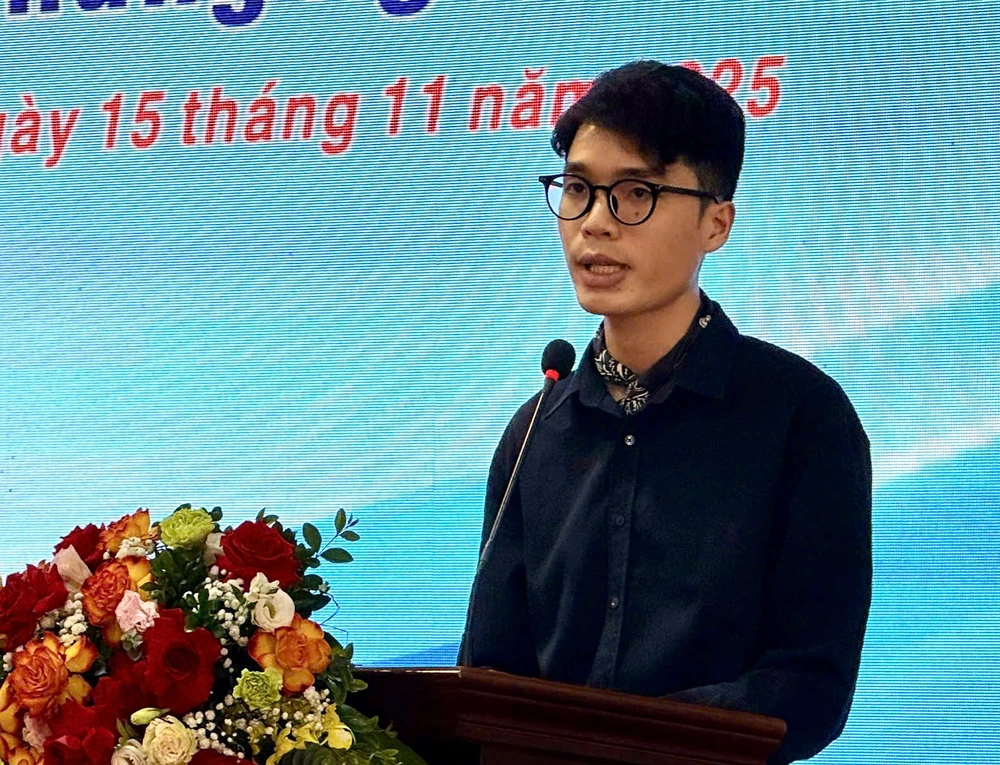 Người viết trẻ “cất tiếng” về diện mạo nửa thế kỷ của văn học Việt Nam - Ảnh 4. Người viết trẻ “cất tiếng” về diện mạo nửa thế kỷ của văn học Việt Nam - Ảnh 4.