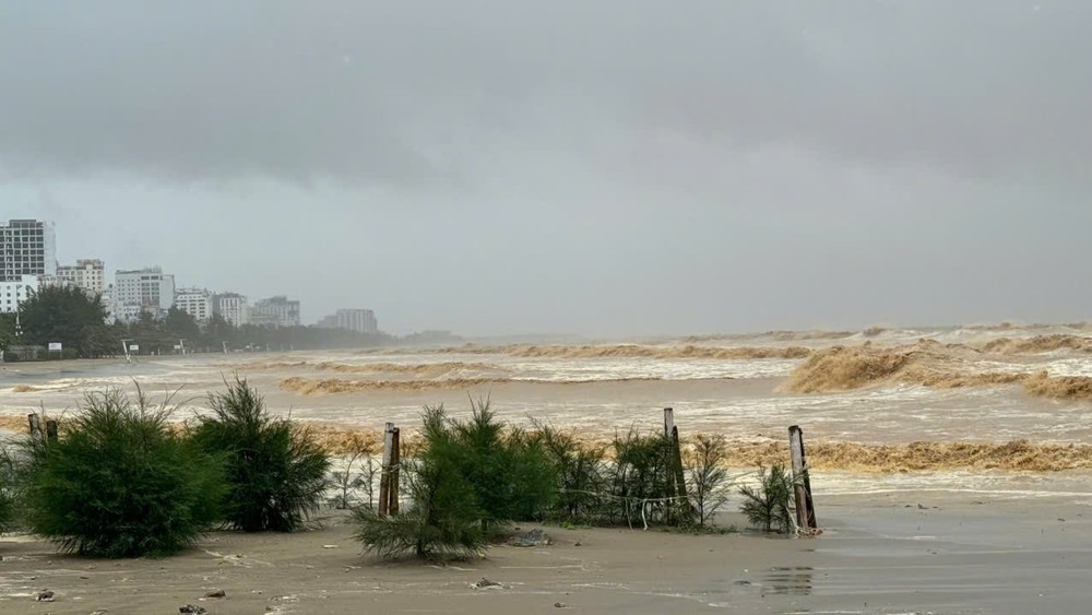 Không khí lạnh tăng cường, miền Bắc có nơi dưới 10 độ C - Ảnh 2. Không khí lạnh tăng cường, miền Bắc có nơi dưới 10 độ C - Ảnh 2.