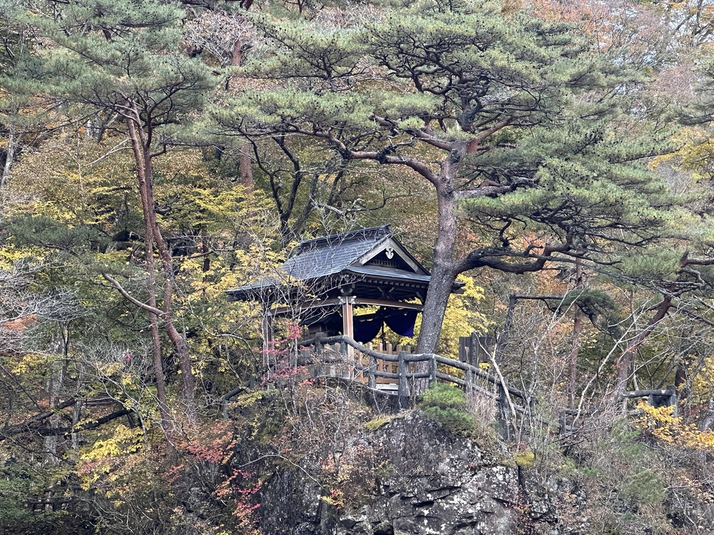 Nikko – Mùa thu rực rỡ giữa núi rừng - Ảnh 1. Nikko – Mùa thu rực rỡ giữa núi rừng - Ảnh 1.