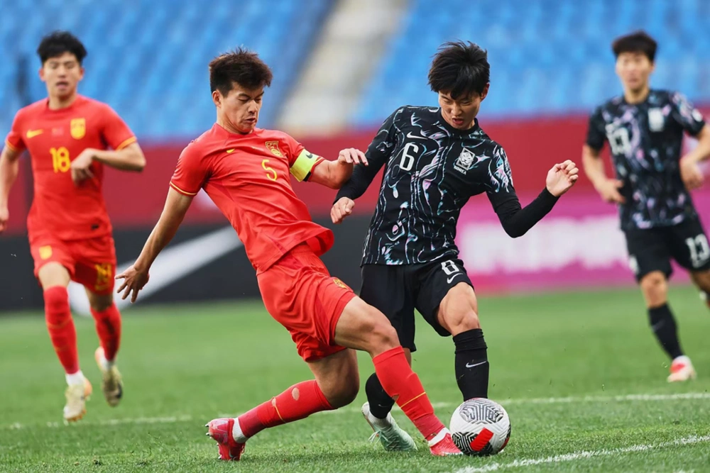 Đối thủ của tuyển trẻ Việt Nam lập cột mốc buồn sau 21 năm khi liên tục thất bại trước đội bóng Trung Quốc - Ảnh 1. Đối thủ của tuyển trẻ Việt Nam lập cột mốc buồn sau 21 năm khi liên tục thất bại trước đội bóng Trung Quốc - Ảnh 1.