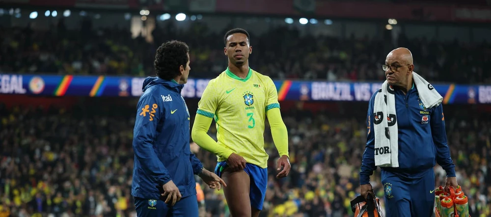 Cứ thấy chấn thương là Arteta lo sốt vó - Ảnh 1. Cứ thấy chấn thương là Arteta lo sốt vó - Ảnh 1.