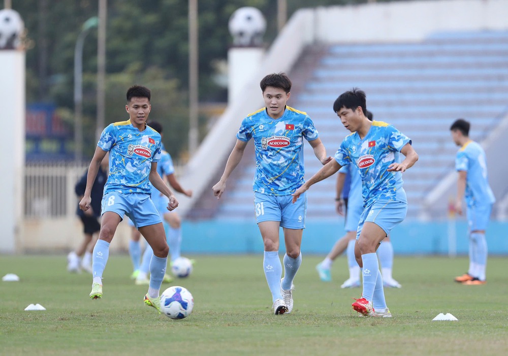 Tân binh của đội tuyển Việt Nam: ‘Xuân Son là tiền đạo quá đẳng cấp’ - Ảnh 1. Tân binh của đội tuyển Việt Nam: ‘Xuân Son là tiền đạo quá đẳng cấp’ - Ảnh 1.