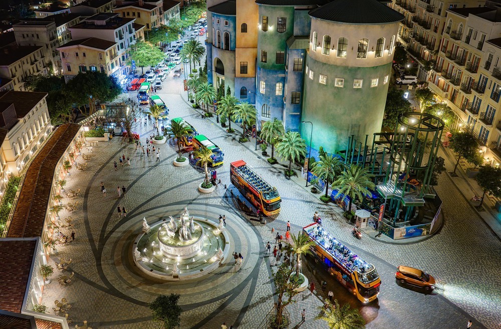 An Giang: Ngành du lịch vượt kế hoạch năm 2025 - Ảnh 1. An Giang: Ngành du lịch vượt kế hoạch năm 2025 - Ảnh 1.