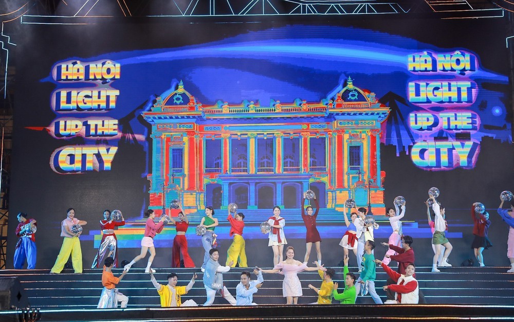 Bế mạc Festival Thăng Long - Hà Nội 2025 - Ảnh 8. Bế mạc Festival Thăng Long - Hà Nội 2025 - Ảnh 8.