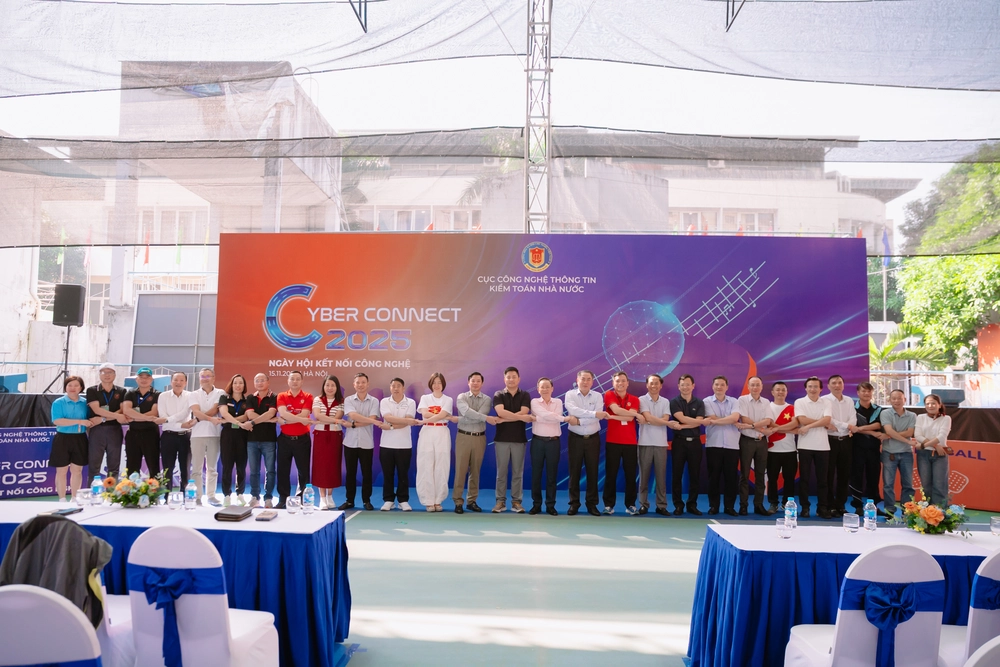 Cyber Connect 2025: "Kết nối trí tuệ – Lan tỏa công nghệ – Gắn kết cộng đồng số" - Ảnh 2. Cyber Connect 2025: "Kết nối trí tuệ – Lan tỏa công nghệ – Gắn kết cộng đồng số" - Ảnh 2.