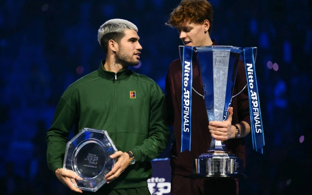Kết thúc ATP Finals 2025: Mùa giải của Big Two - Ảnh 1. Kết thúc ATP Finals 2025: Mùa giải của Big Two - Ảnh 1.
