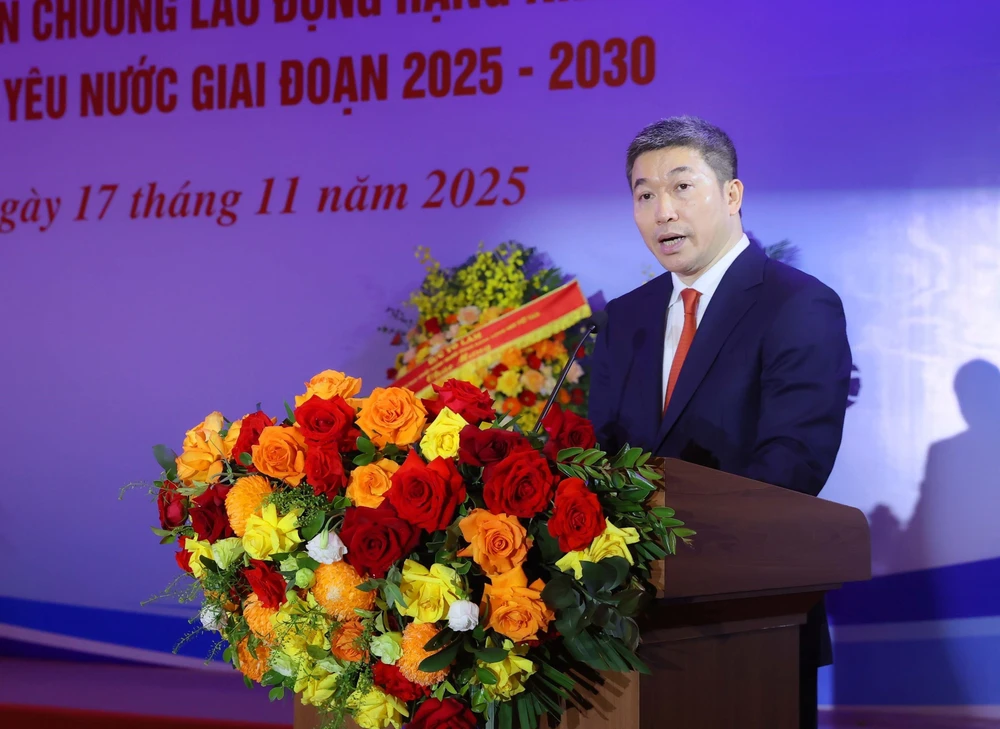 Đối ngoại nhân dân phải đặt mình vào dòng chảy chung cùng bảo vệ, xây dựng và phát triển đất nước - Ảnh 1. Đối ngoại nhân dân phải đặt mình vào dòng chảy chung cùng bảo vệ, xây dựng và phát triển đất nước - Ảnh 1.