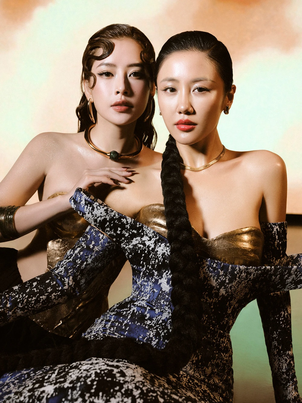 Bùng nổ sự kết hợp lần đầu của Văn Mai Hương cùng Chi Pu, Hà Trần - Ảnh 2. Bùng nổ sự kết hợp lần đầu của Văn Mai Hương cùng Chi Pu, Hà Trần - Ảnh 2.