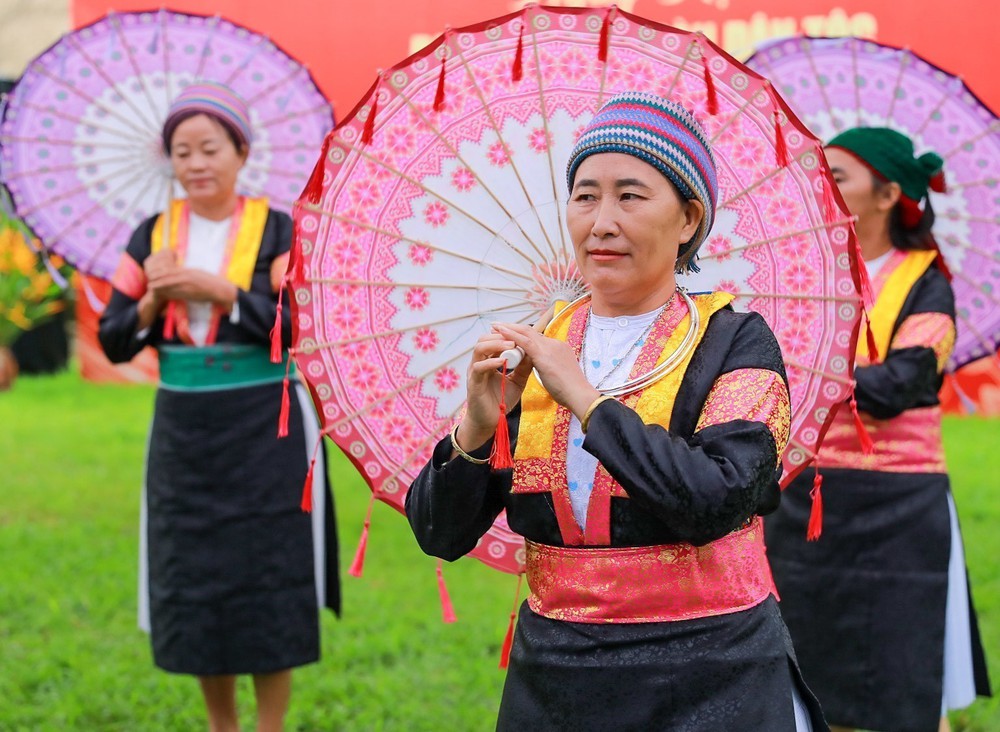 Giao lưu “Ngày hội đại đoàn kết các dân tộc” - Ảnh 8.