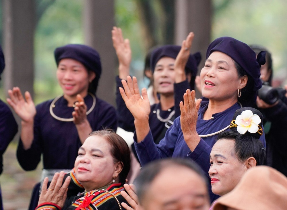 Giao lưu “Ngày hội đại đoàn kết các dân tộc” - Ảnh 4.