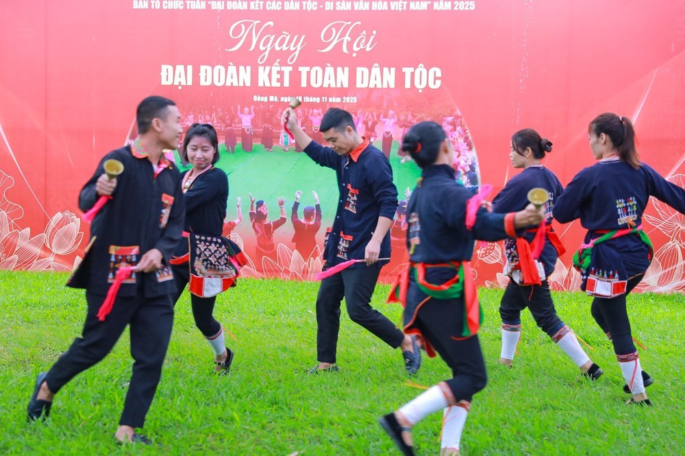 Giao lưu “Ngày hội đại đoàn kết các dân tộc” - Ảnh 13.