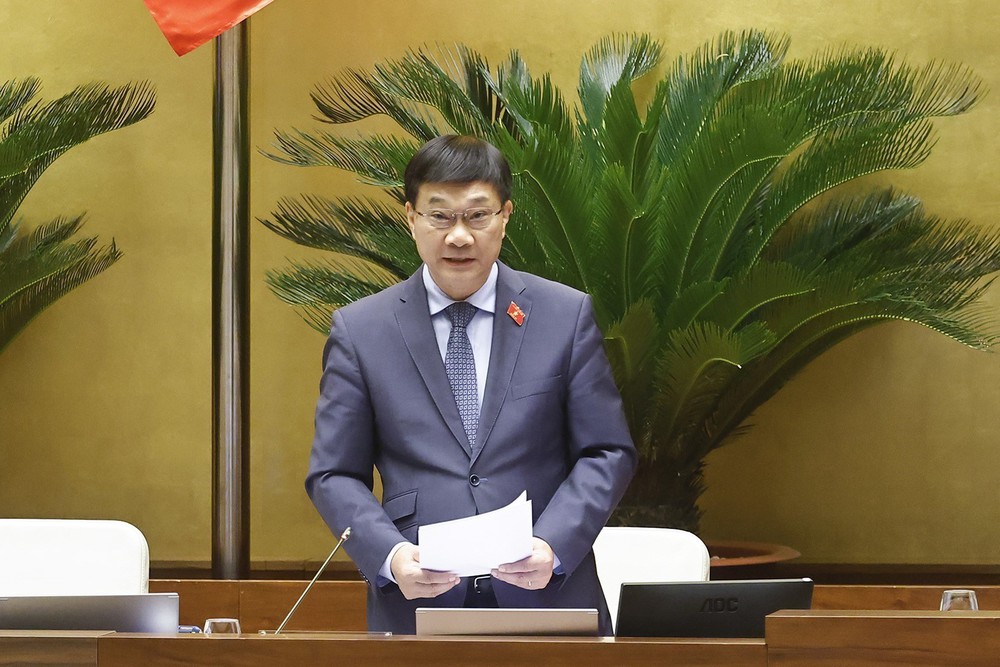 Kỳ họp thứ 10, Quốc hội khóa XV: Khắc phục tình trạng ép mua bảo hiểm thông qua kênh ngân hàng - Ảnh 2.