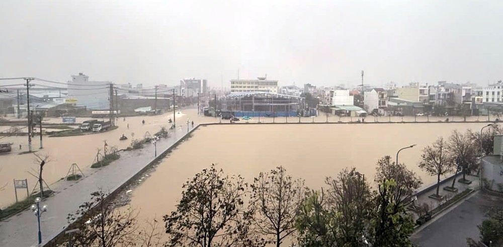 Hơn 8.300 hộ dân tại Gia Lai bị ngập do mưa lớn kéo dài - Ảnh 1.