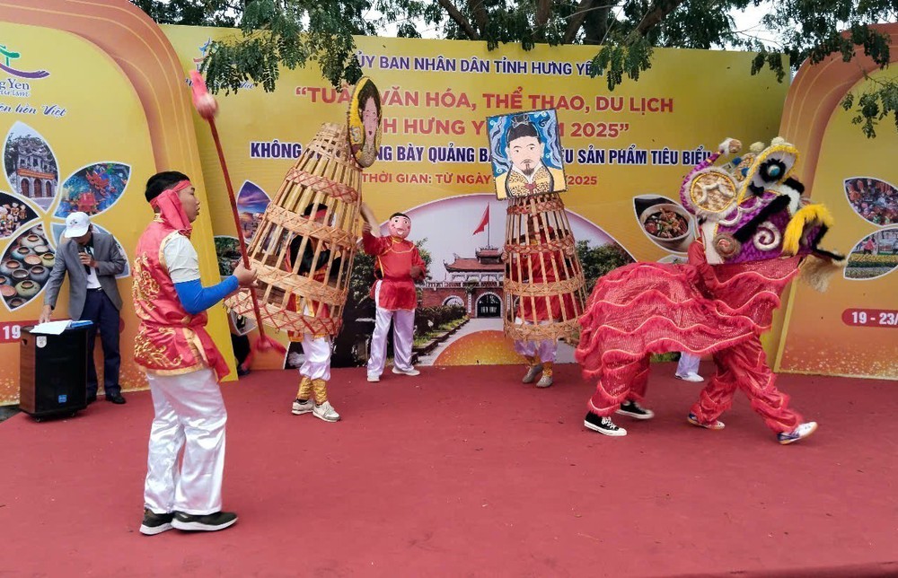 Hưng Yên xác định phát triển du lịch bài bản và chuyên nghiệp - Ảnh 1.