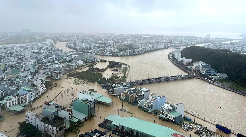 Ngập lụt nhiều nơi tại các phường phía Đông tỉnh Gia Lai - Ảnh 2.