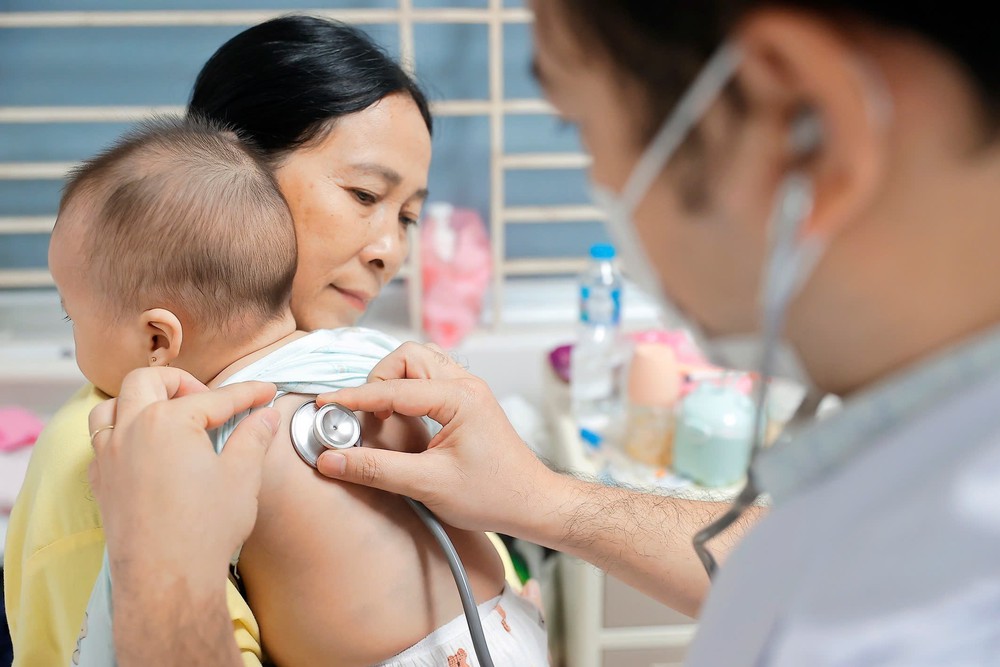 Số ca mắc cúm A gia tăng, người dân chủ động áp dụng các biện pháp phòng bệnh - Ảnh 5.