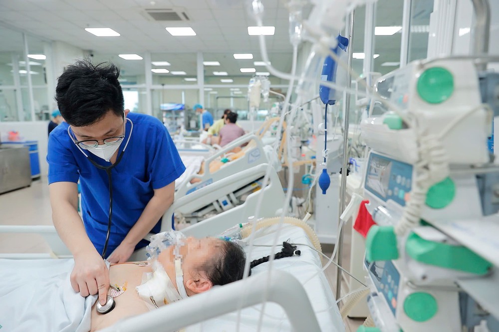 Số ca mắc cúm A gia tăng, người dân chủ động áp dụng các biện pháp phòng bệnh - Ảnh 3.