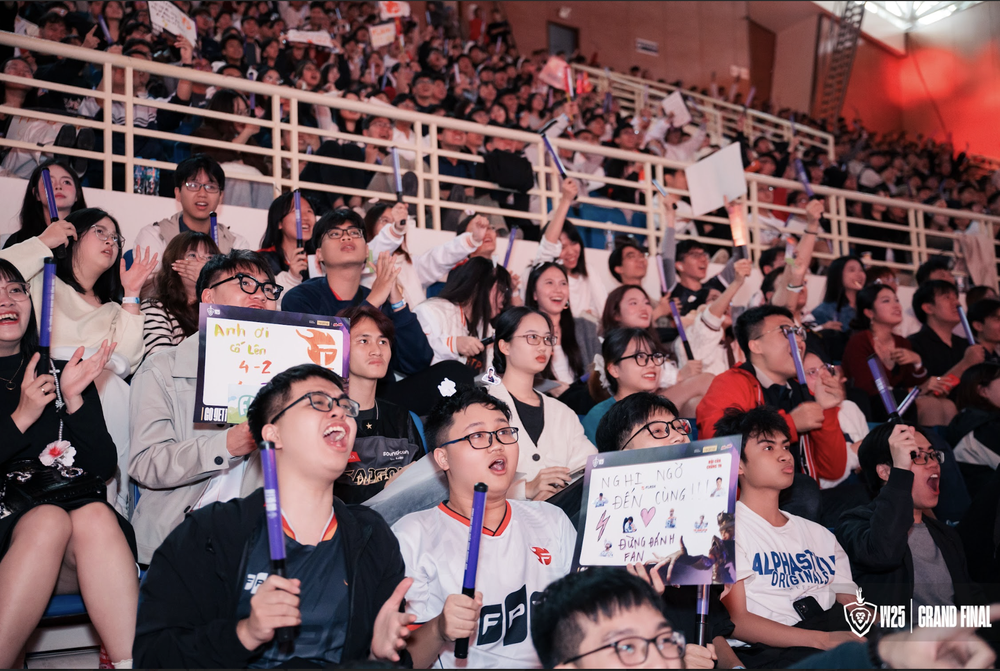 Huỷ diệt One Star Esports, FPT x Flash thẳng tiến chung kết tổng - Ảnh 1.