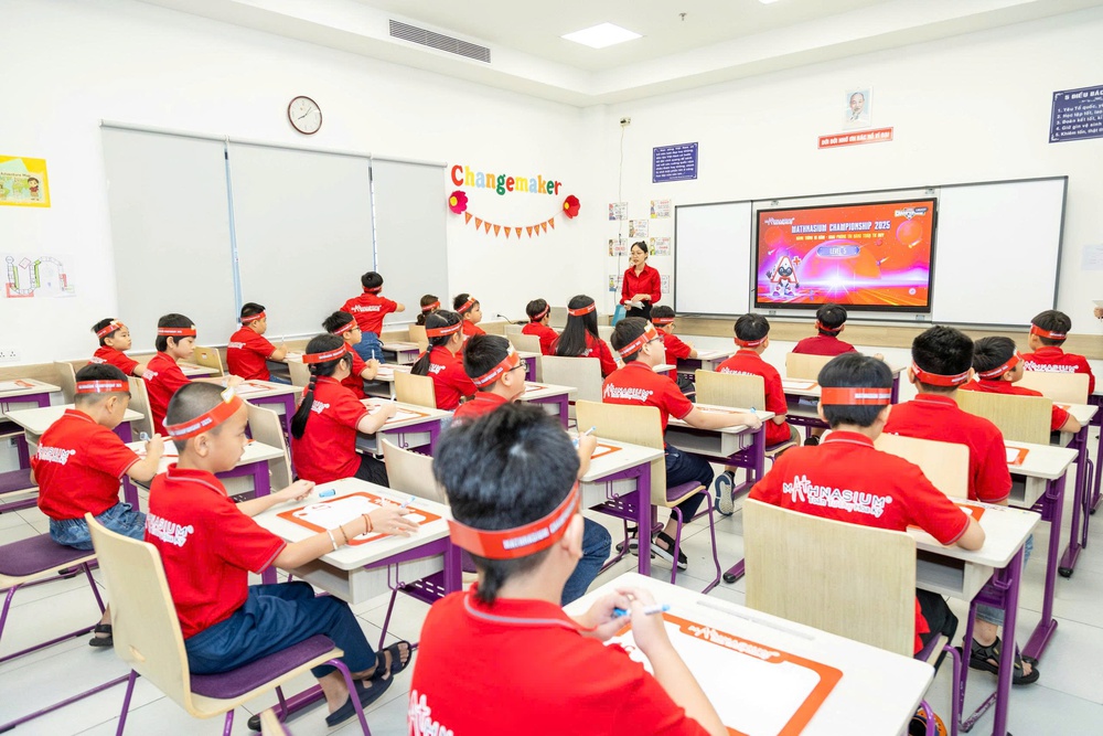 18 thí sinh miền Nam chiến thắng cuộc thi Toán tư duy - Ảnh 1. 18 thí sinh miền Nam chiến thắng cuộc thi Toán tư duy - Ảnh 1.