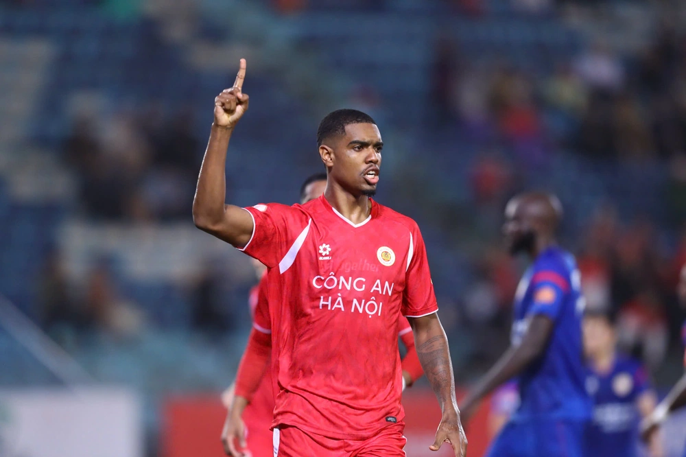 Vòng 9 LPBank V-League 2025/26: Phân cực ở hai đầu bảng - Ảnh 1. Vòng 9 LPBank V-League 2025/26: Phân cực ở hai đầu bảng - Ảnh 1.