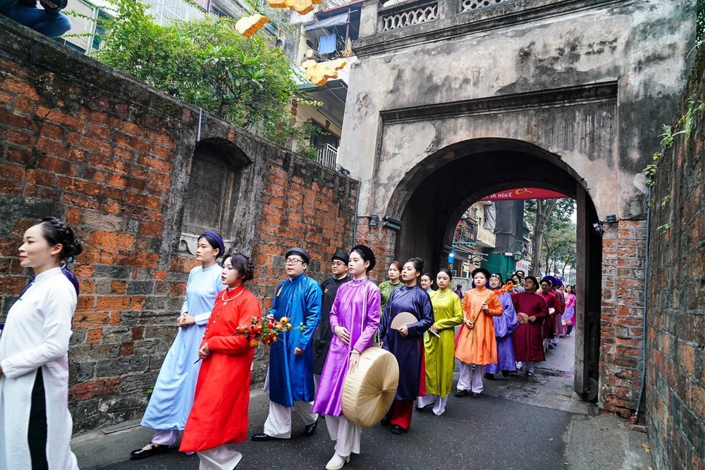 Góp ý dự thảo văn kiện Đại hội XIV của Đảng: Kỳ vọng về một kỷ nguyên phát triển mới của đất nước - Ảnh 3.