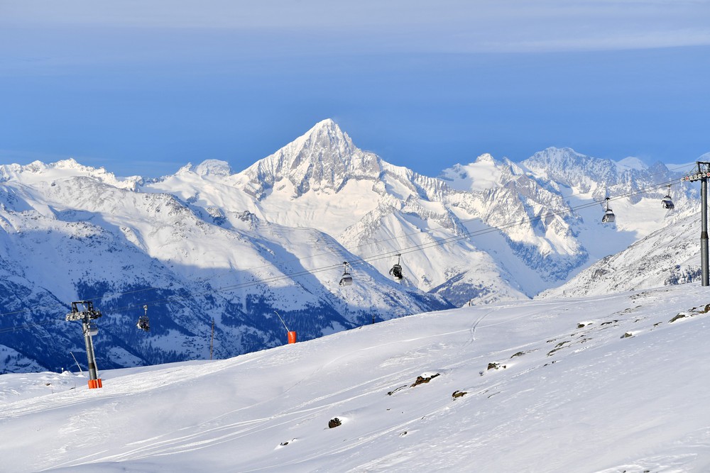 Tuyết lở ở dãy Alps, 5 nhà leo núi Đức thiệt mạng  - Ảnh 1.