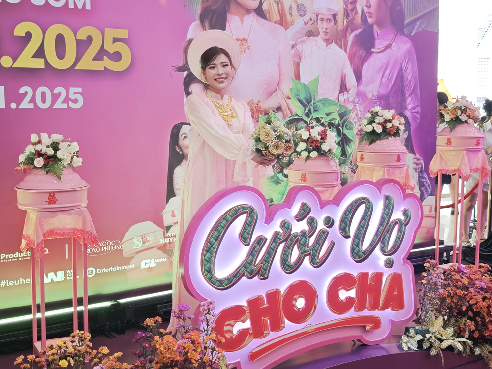 Tưng bừng đám cưới miền Tây trong “Cưới vợ cho cha” - Ảnh 4. Tưng bừng đám cưới miền Tây trong “Cưới vợ cho cha” - Ảnh 4.